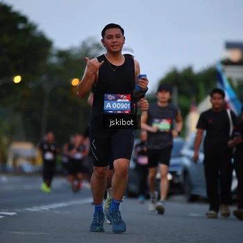 Runner Photo 3722179