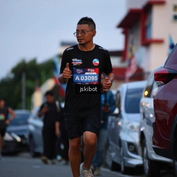 Runner Photo 3722195