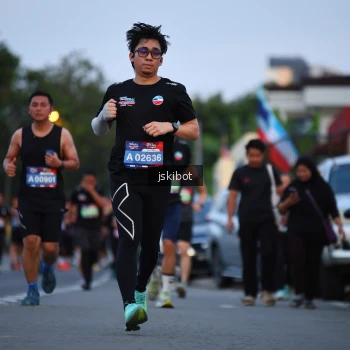 Runner Photo 3722230