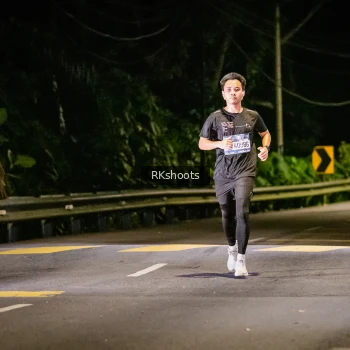 Runner Photo 3722272