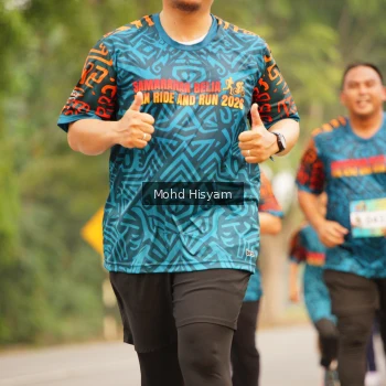 Runner Photo 3722313
