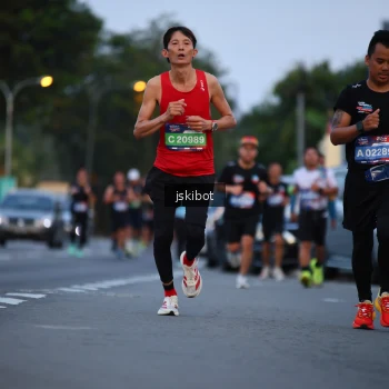 Runner Photo 3722327