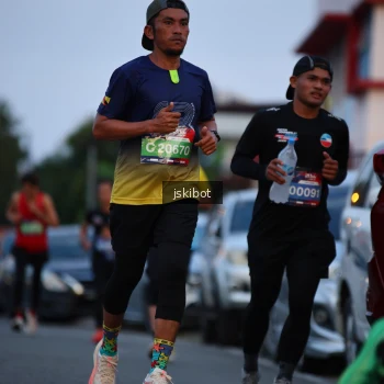 Runner Photo 3722431