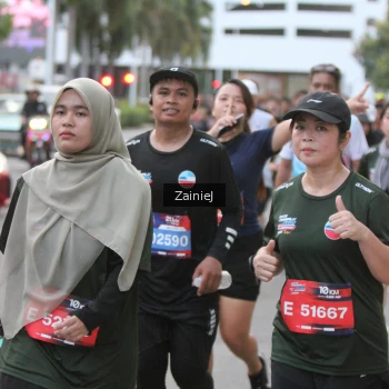 Runner Photo 3722445