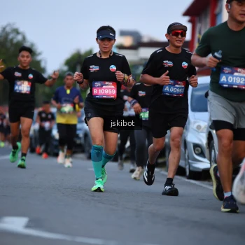 Runner Photo 3722467