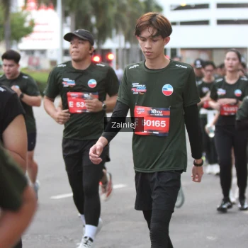 Runner Photo 3722524