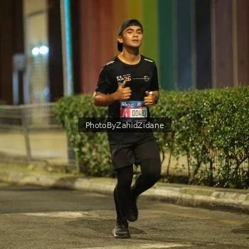 Runner Photo 3722532