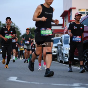 Runner Photo 3722566