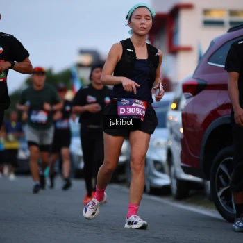 Runner Photo 3722568