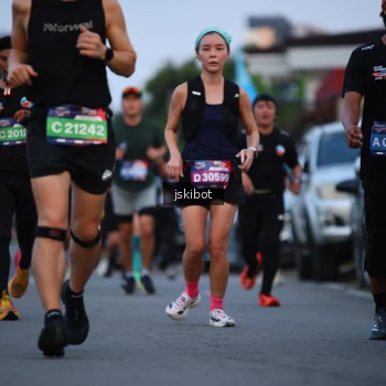 Runner Photo 3722589