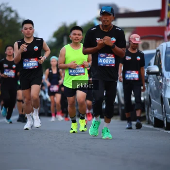 Runner Photo 3722670
