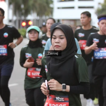 Runner Photo 3722684