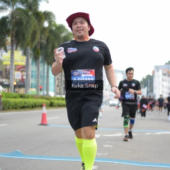 Runner Photo 3722699