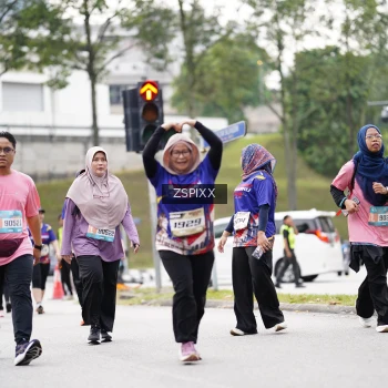 Runner Photo 3722711