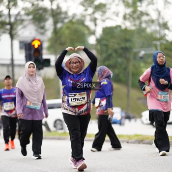 Runner Photo 3722716