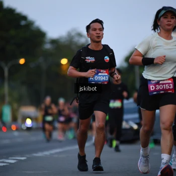 Runner Photo 3722733