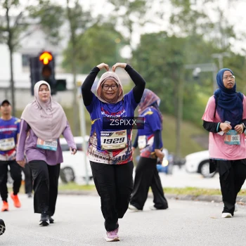 Runner Photo 3722739
