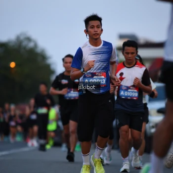 Runner Photo 3722764