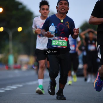 Runner Photo 3722786