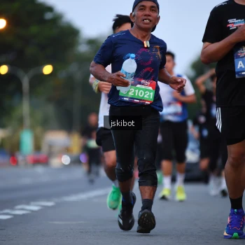 Runner Photo 3722793