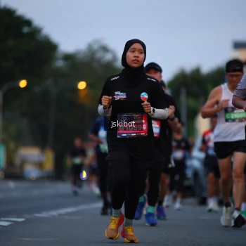 Runner Photo 3722822