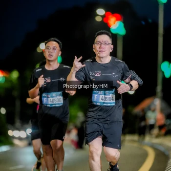 Runner Photo 3722836