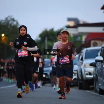 Runner Photo 3722844