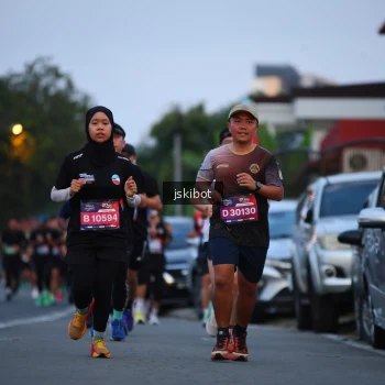 Runner Photo 3722853