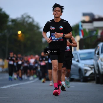 Runner Photo 3722909