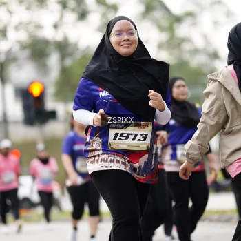 Runner Photo 3722911