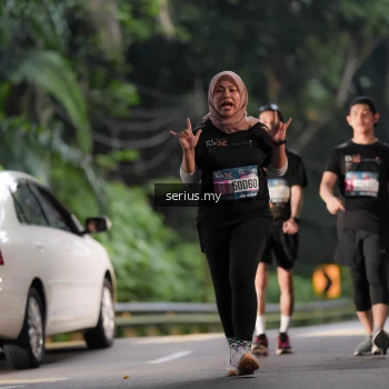 Runner Photo 3722912