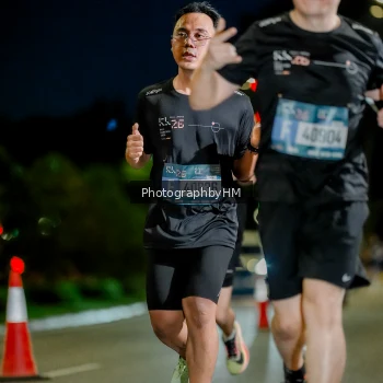 Runner Photo 3722913