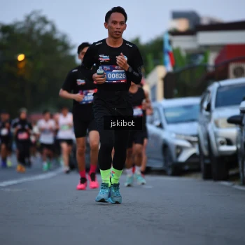 Runner Photo 3722936