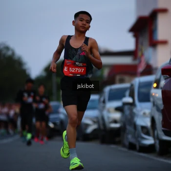 Runner Photo 3722969