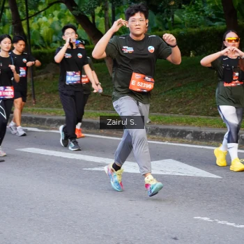 Runner Photo 3722986