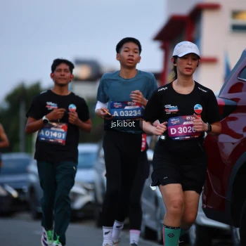 Runner Photo 3723007
