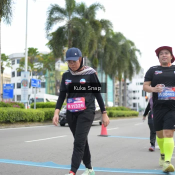 Runner Photo 3723046