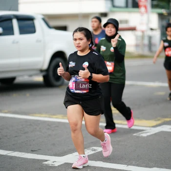 Runner Photo 3723075