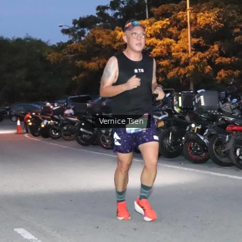 Runner Photo 3723091