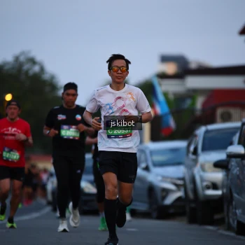 Runner Photo 3723143