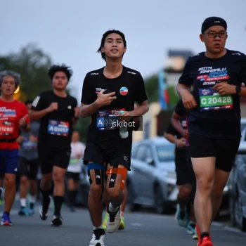 Runner Photo 3723181