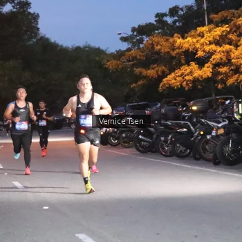 Runner Photo 3723200