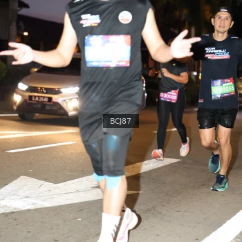 Runner Photo 3723221