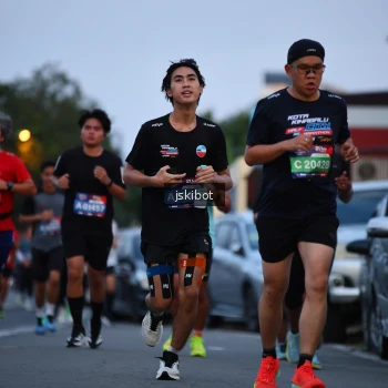 Runner Photo 3723223