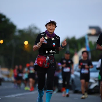 Runner Photo 3723285
