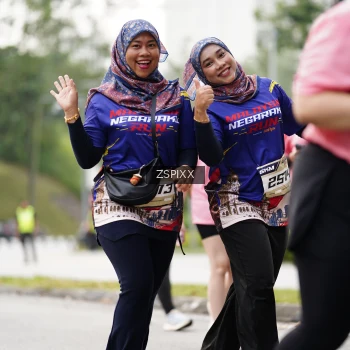 Runner Photo 3723312