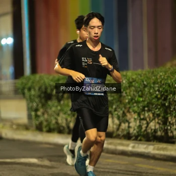 Runner Photo 3723314