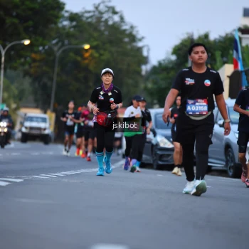 Runner Photo 3723318