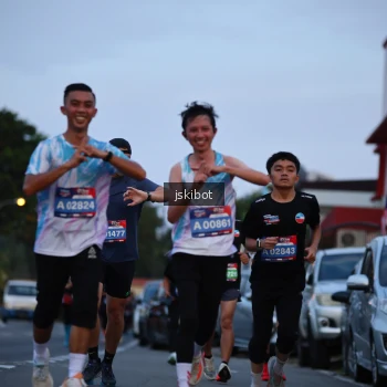 Runner Photo 3723343