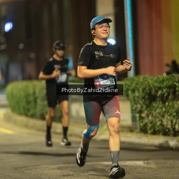 Runner Photo 3723365